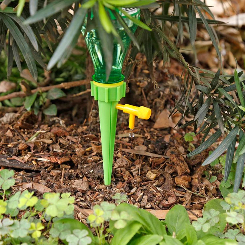 Adjustable Plant Watering Spikes with Slow Release Valve – thumb
