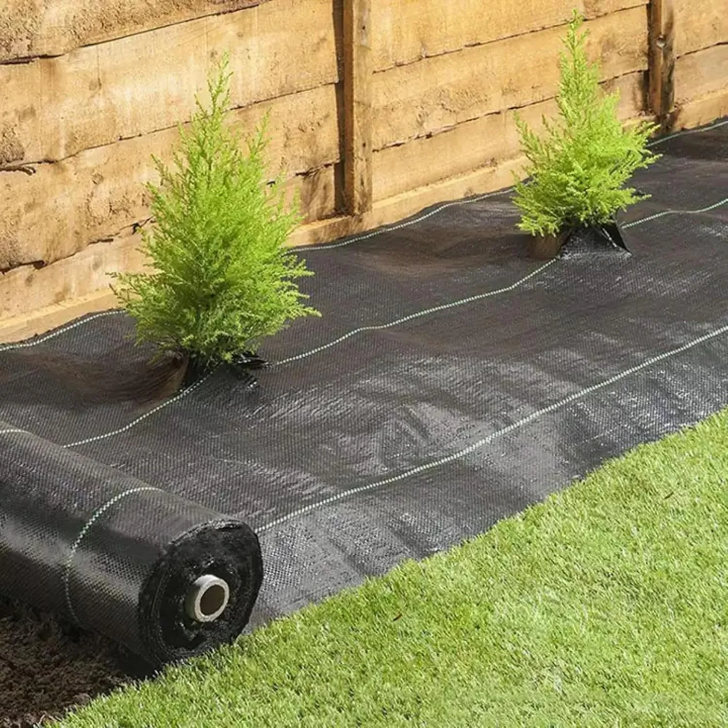 Singhal Weed Control Barrier Sheet – 100 GSM Landscape Fabric (0.60m x 5m) – thumb